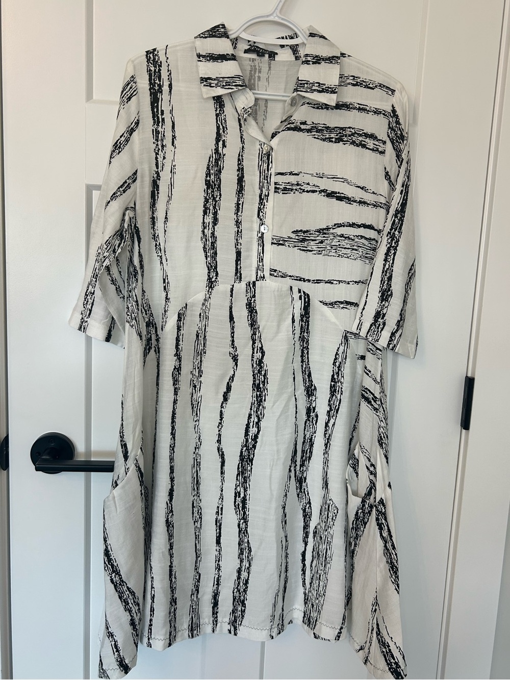 Papa Vancouver Black White Abstract Print Shirt Dress Size S